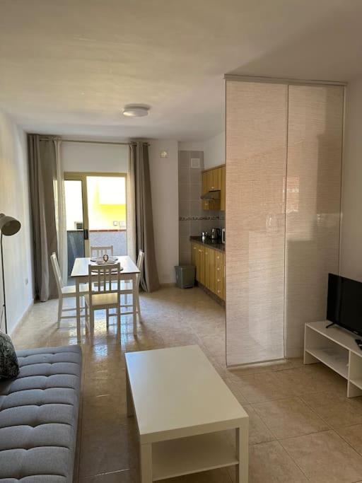 Bonito Estudio En San Isidro Bien Situado מראה חיצוני תמונה